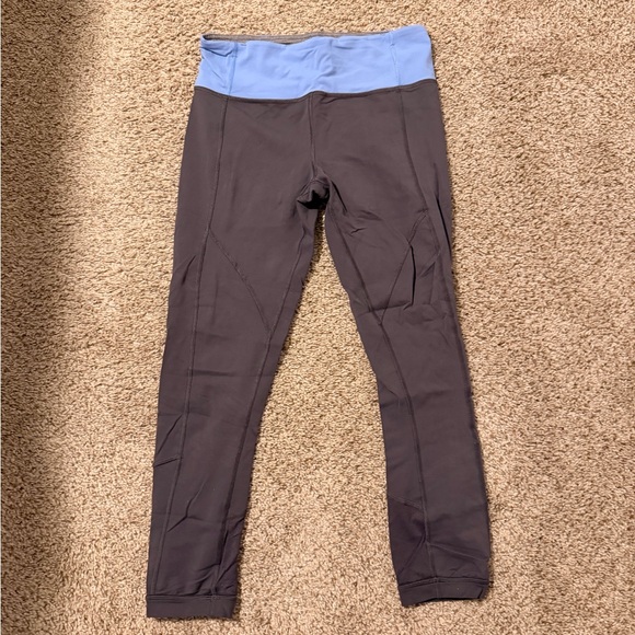 lululemon athletica Pants - Lululemon Athletica Grey HR 7/8 Leggings